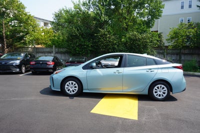 2019 Toyota Prius LE