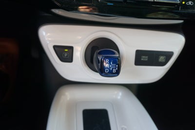 2016 Toyota Prius Three