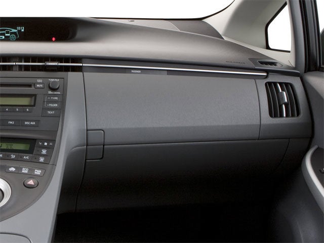 2010 Toyota Prius III