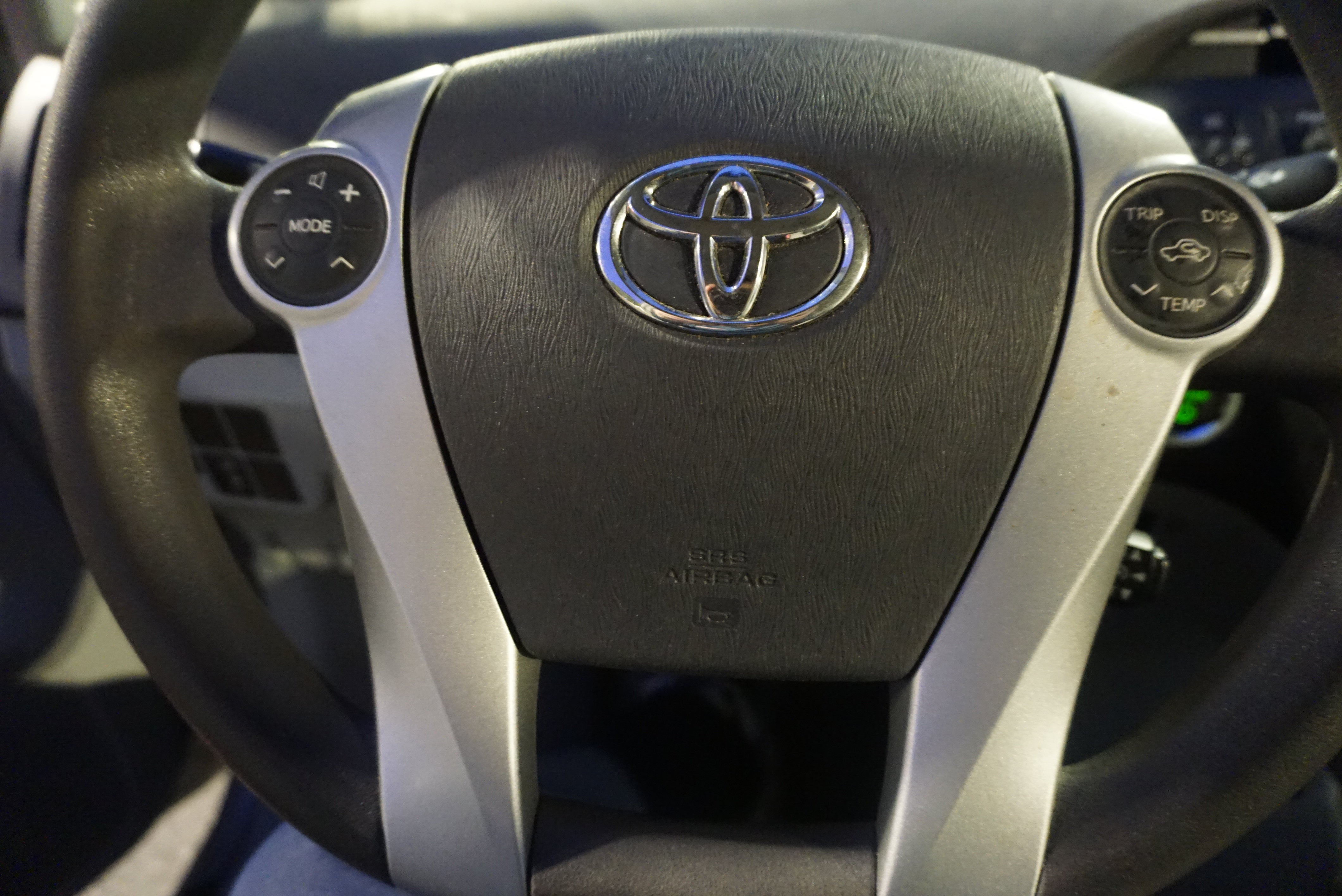2010 Toyota Prius II