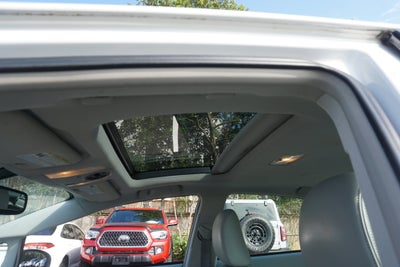 2011 Toyota Prius IV