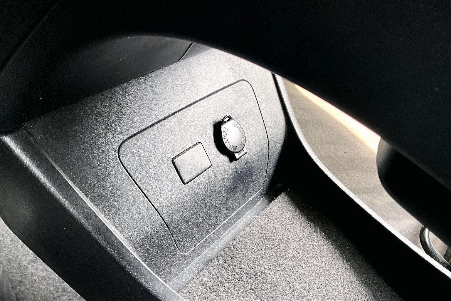 2015 Toyota Prius Three