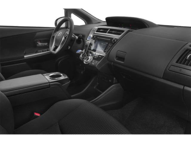 2015 Toyota Prius v Four