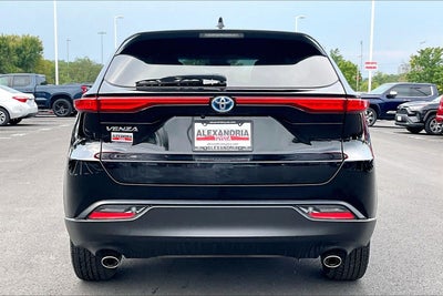 2023 Toyota Venza LE