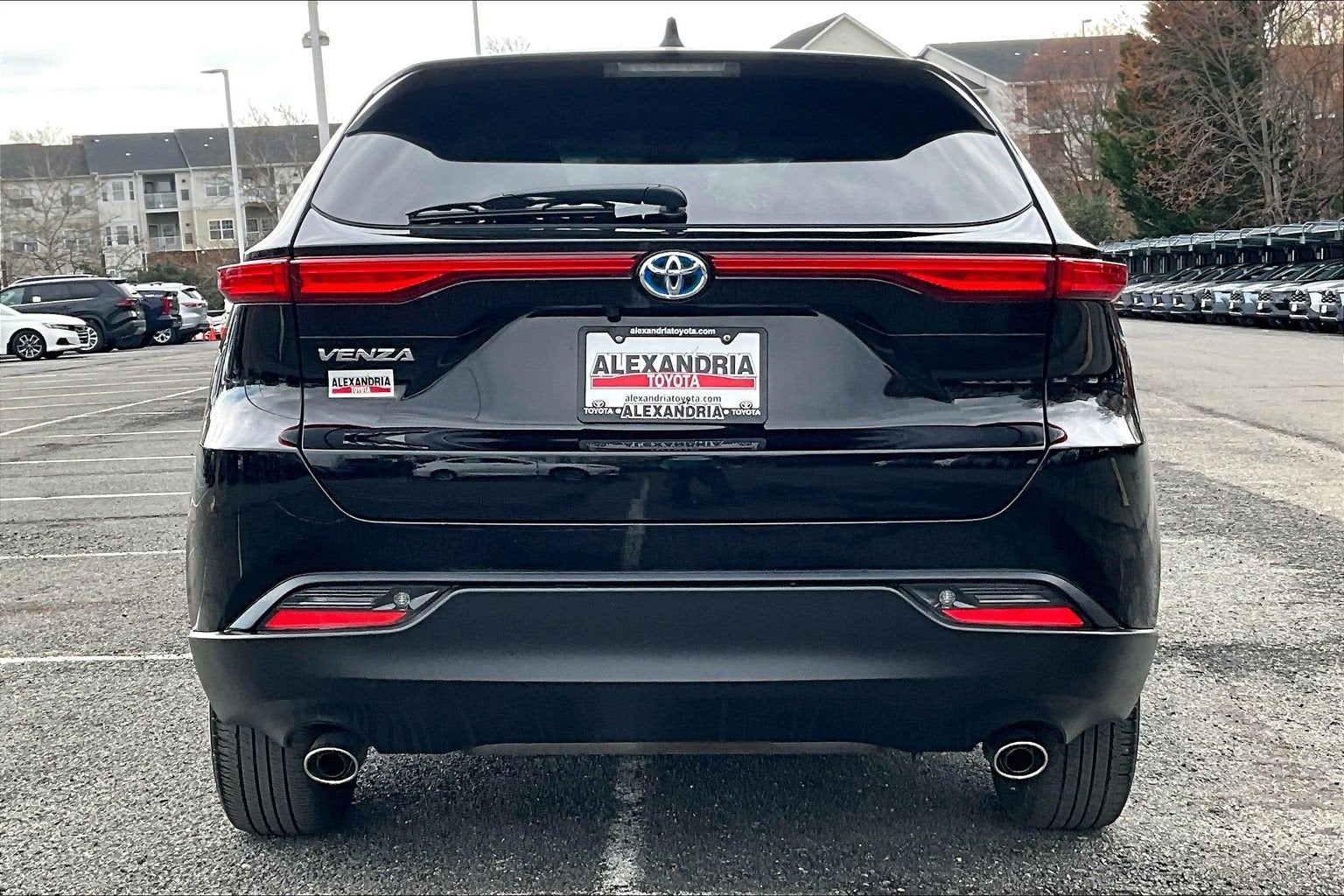 2023 Toyota Venza LE