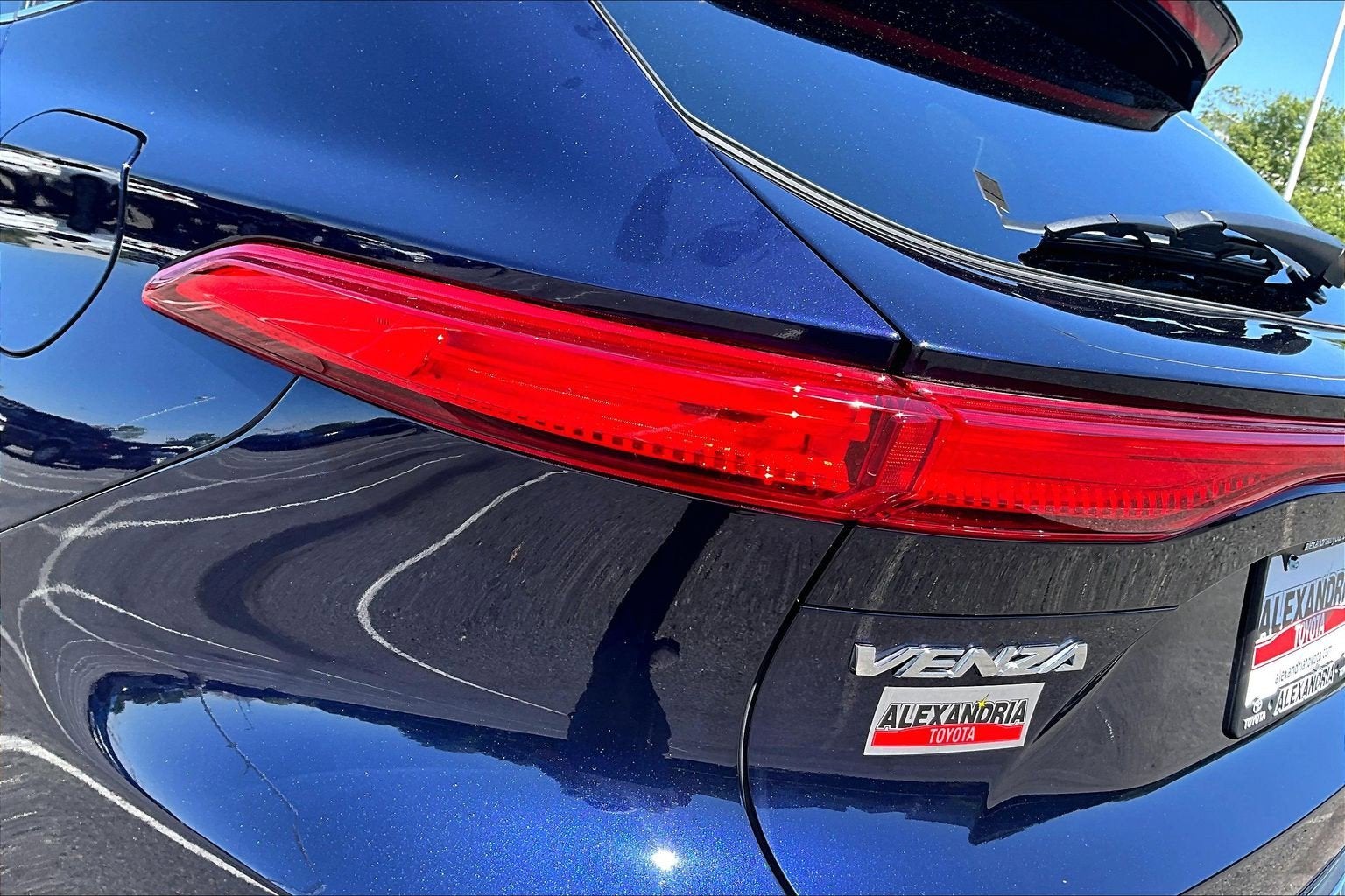 2023 Toyota Venza XLE