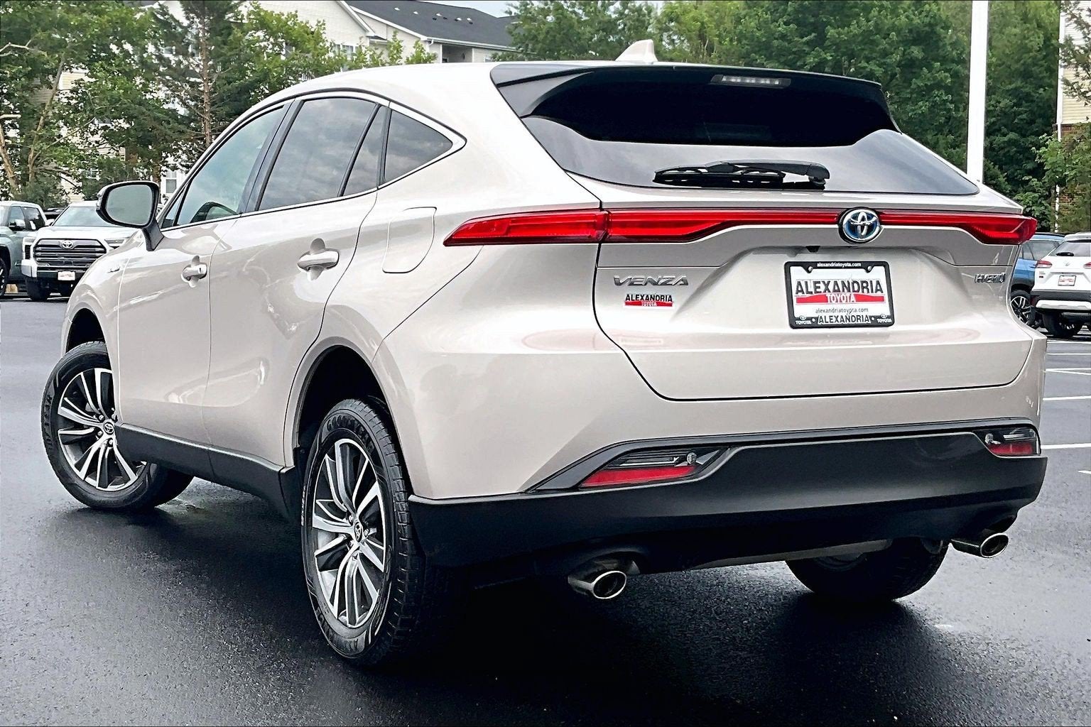 2021 Toyota Venza LE