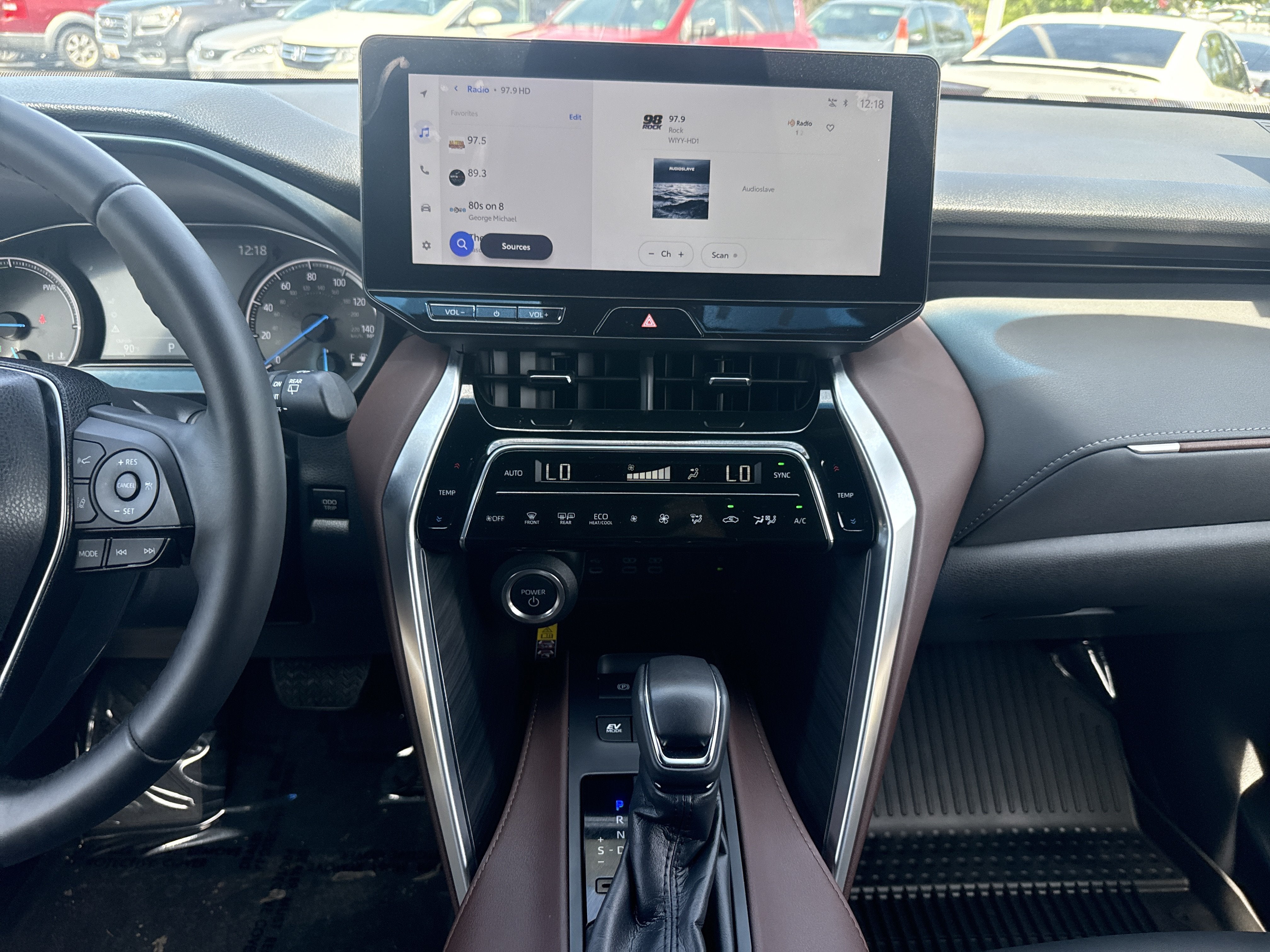 2024 Toyota Venza XLE