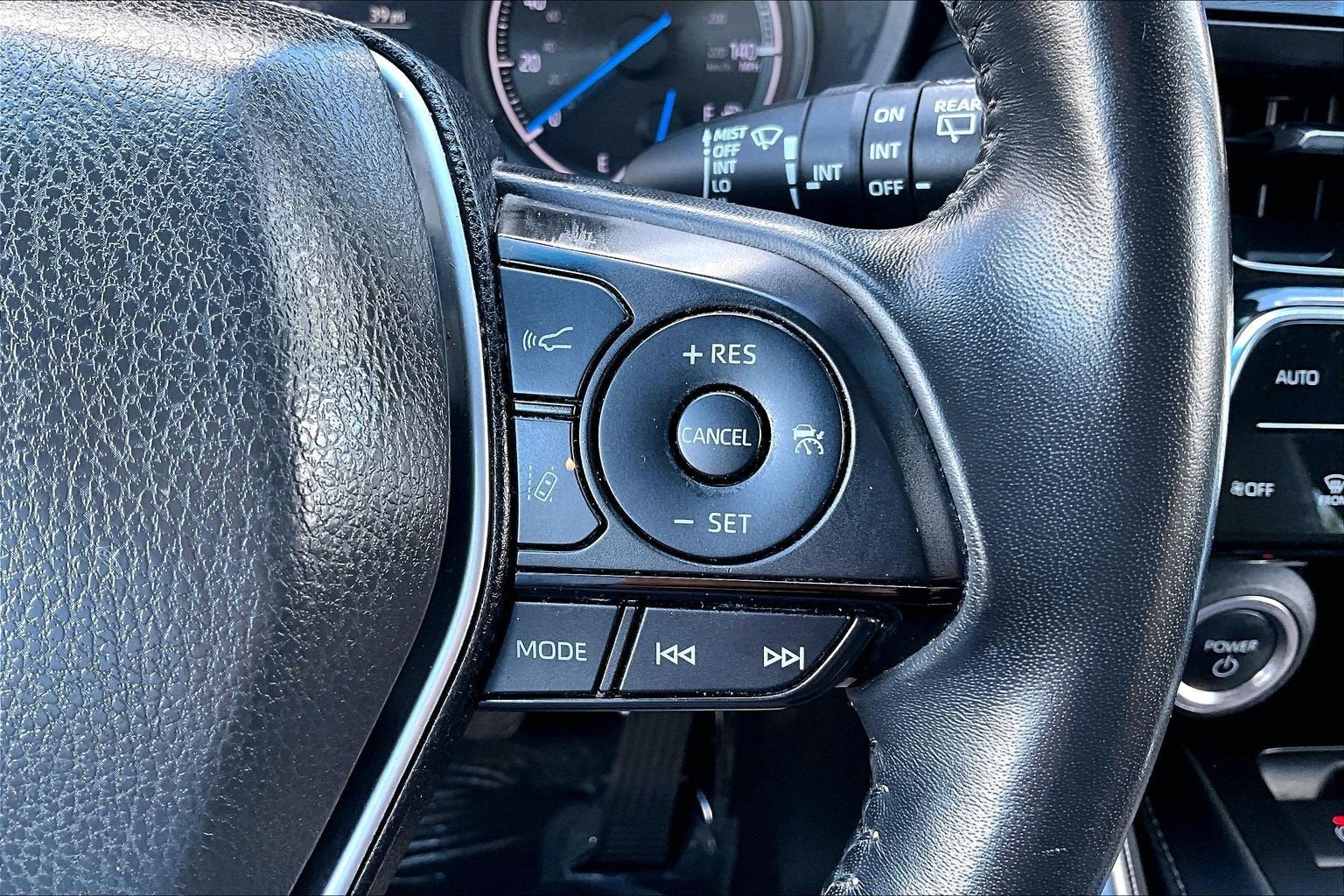 2023 Toyota Venza XLE
