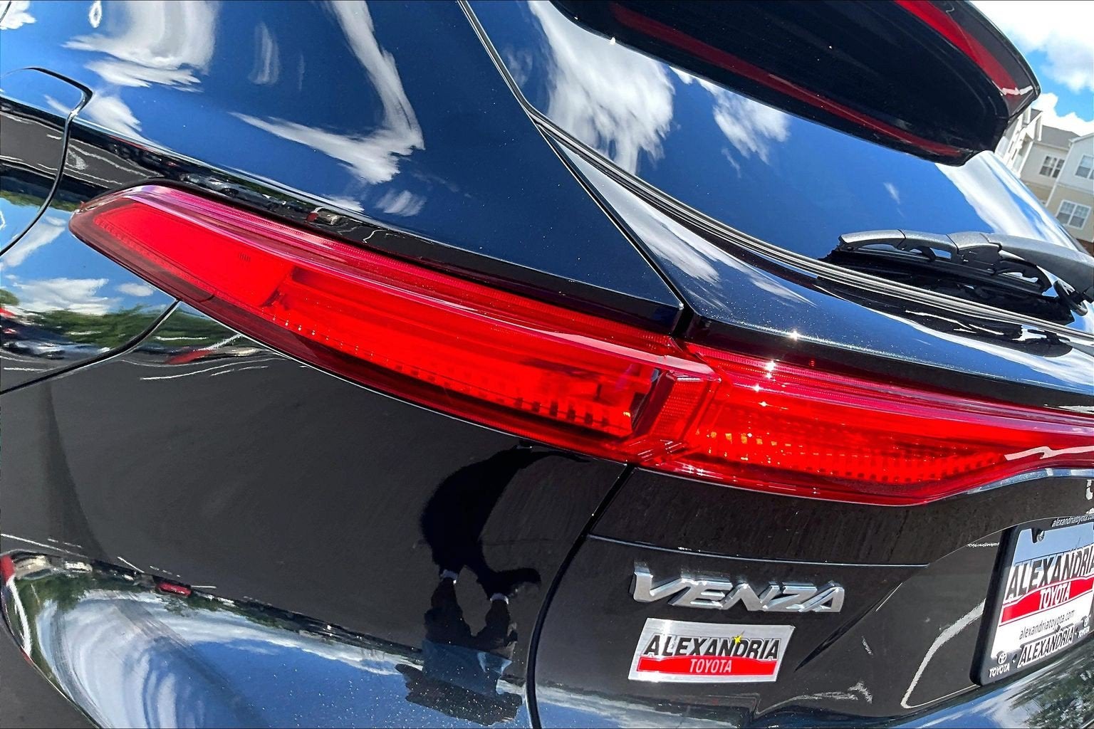 2023 Toyota Venza XLE