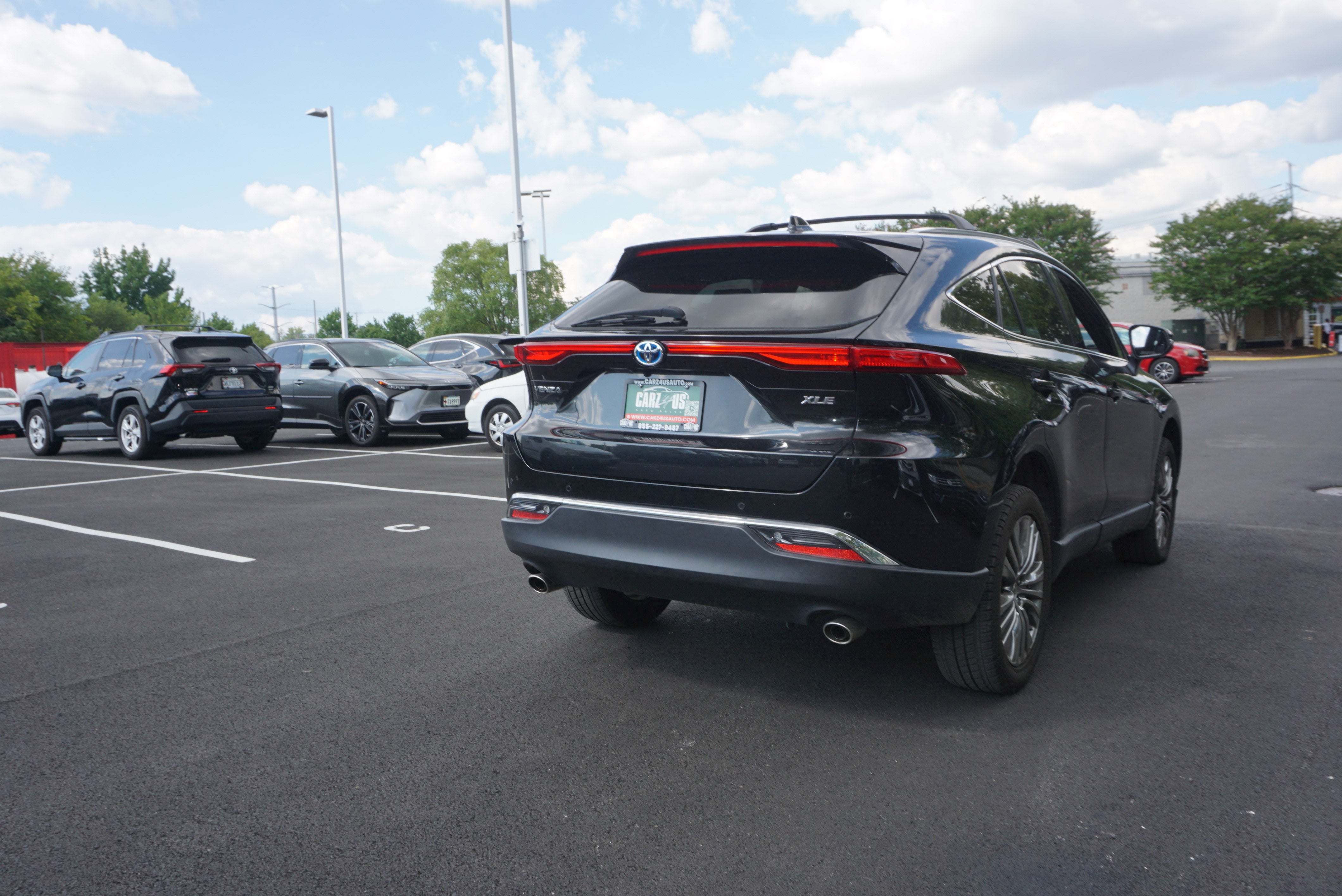 2023 Toyota Venza XLE