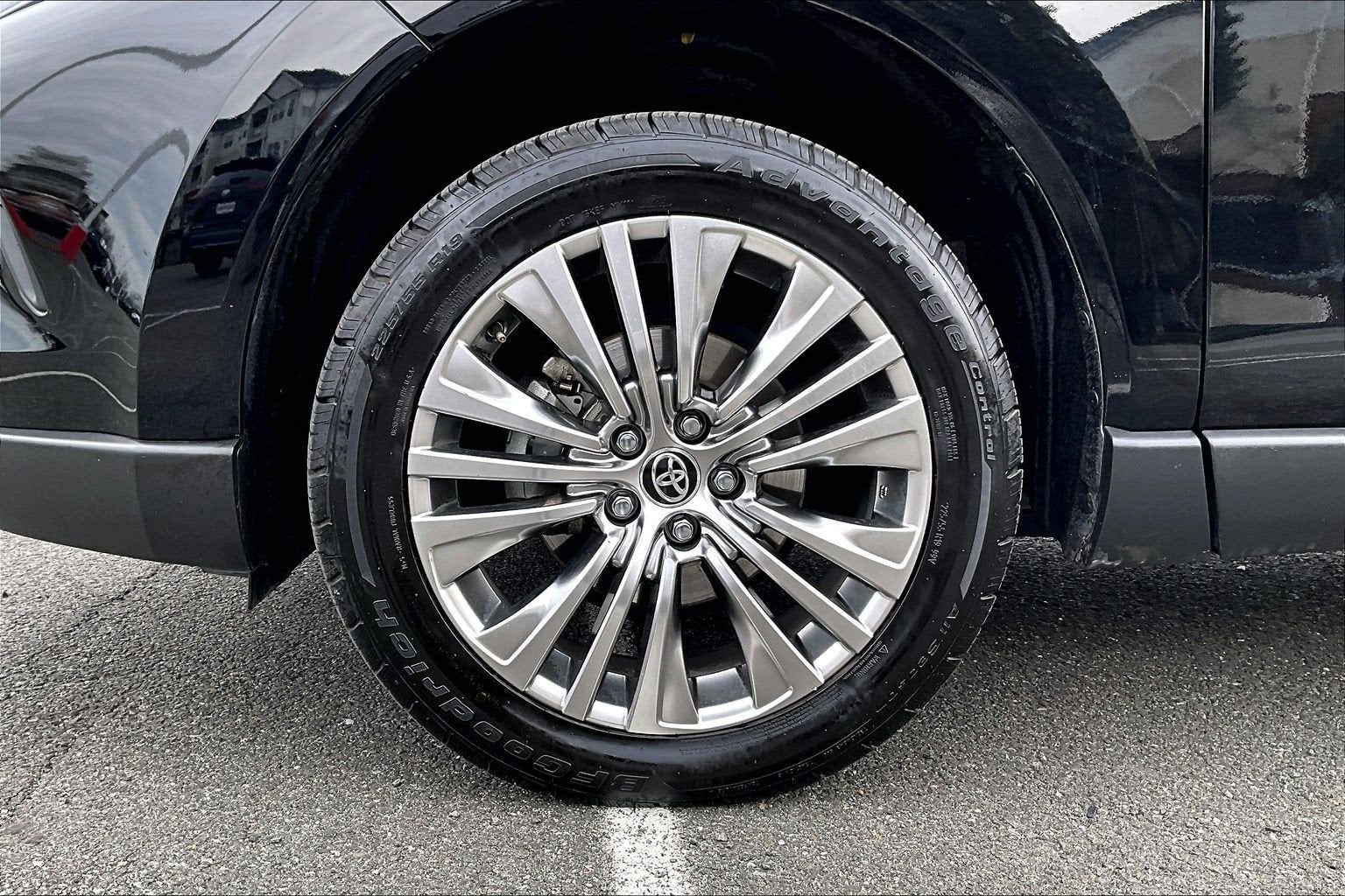 2021 Toyota Venza XLE