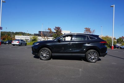 2023 Toyota Venza XLE
