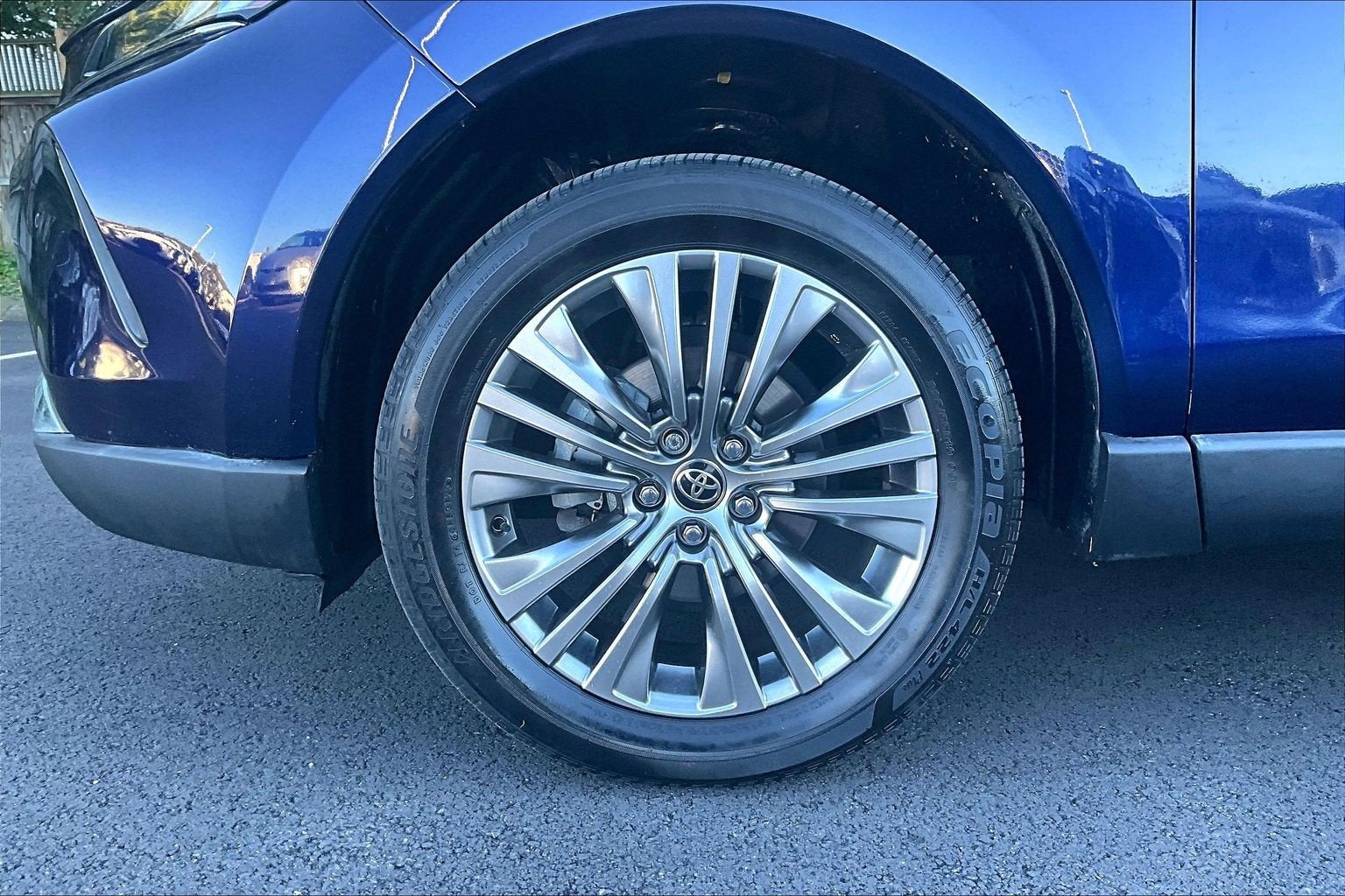 2023 Toyota Venza Limited