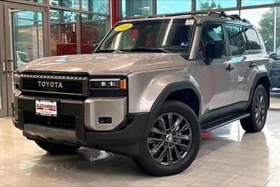 2025 Toyota Land Cruiser 4WD (Natl)