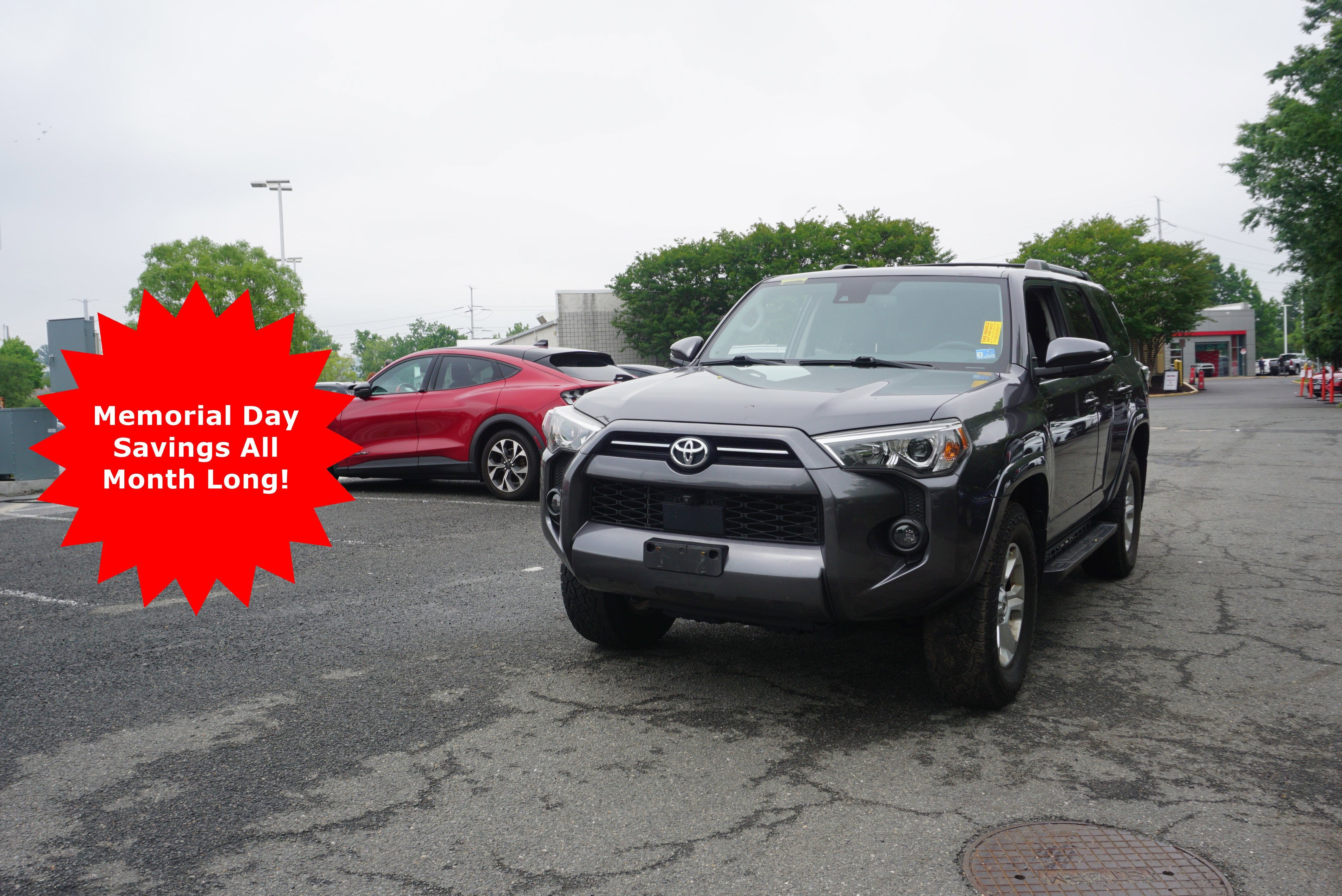 2022 Toyota 4Runner SR5 Premium 4WD V6's photo