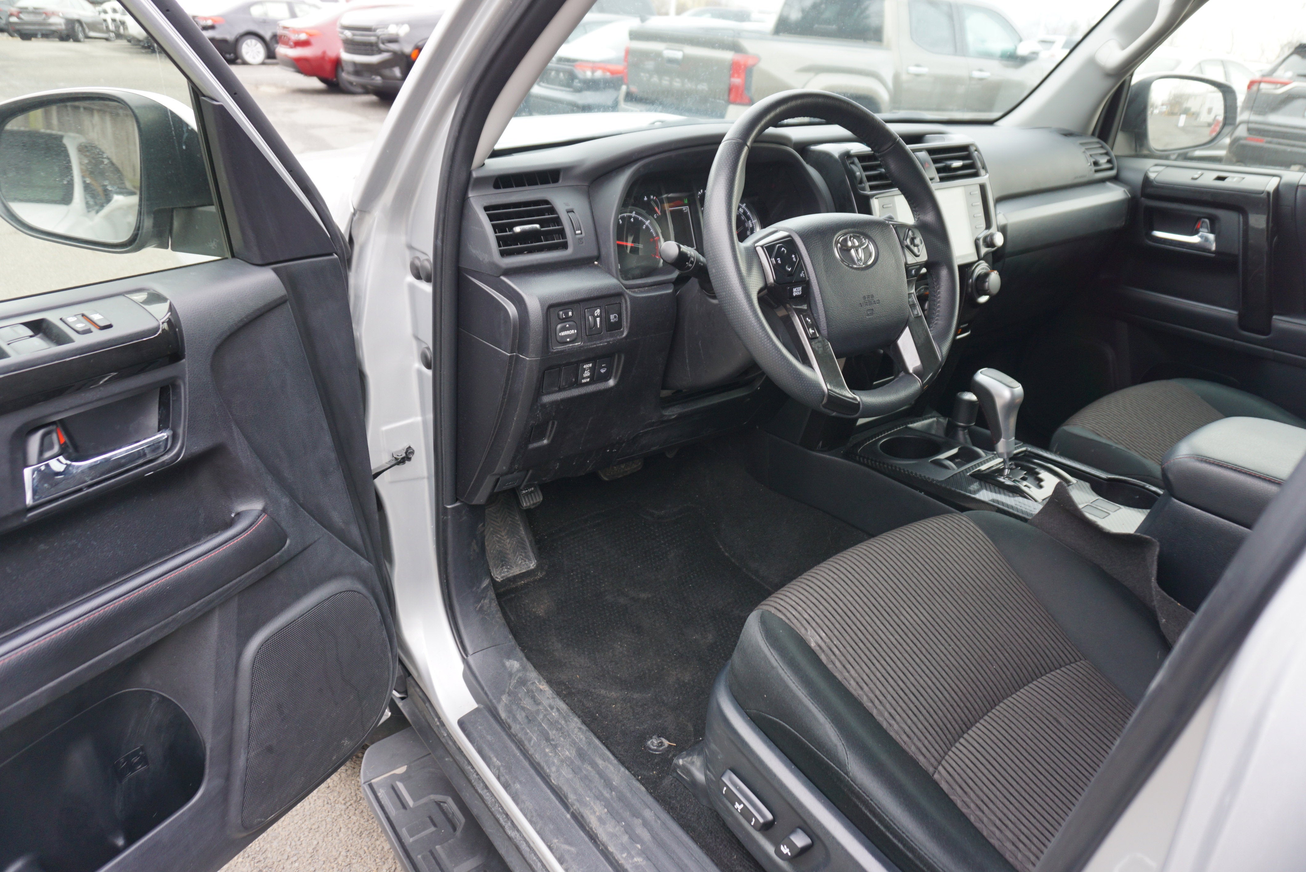 2024 Toyota 4Runner TRD Off Road