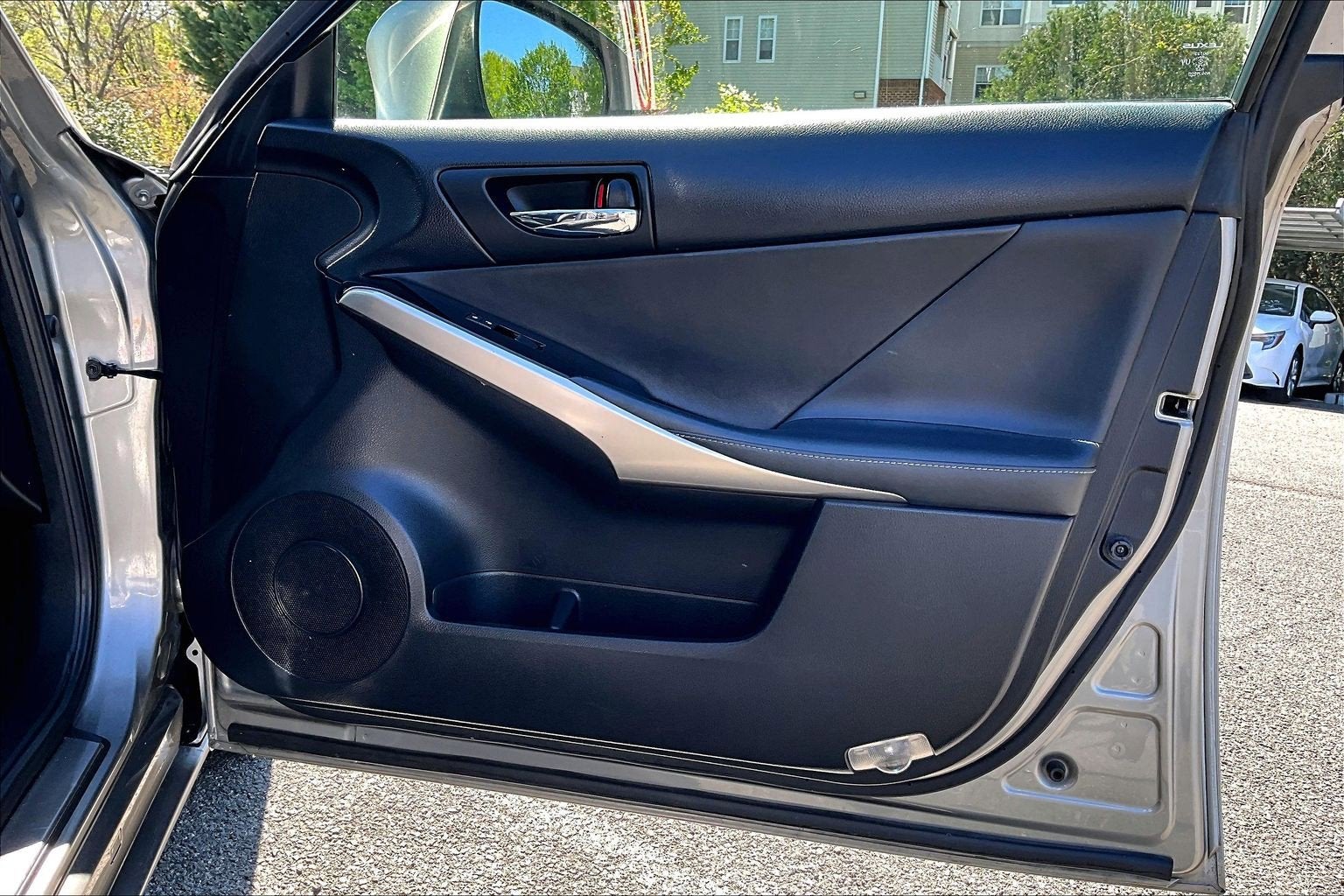 2016 Lexus IS 200t 4dr Sdn