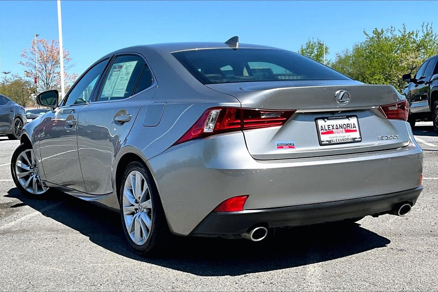 2016 Lexus IS 200t 4dr Sdn