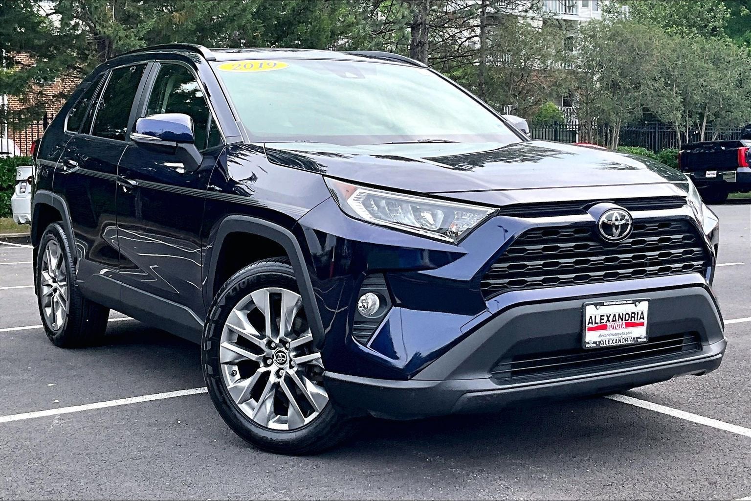 2019 Toyota RAV4 XLE Premium