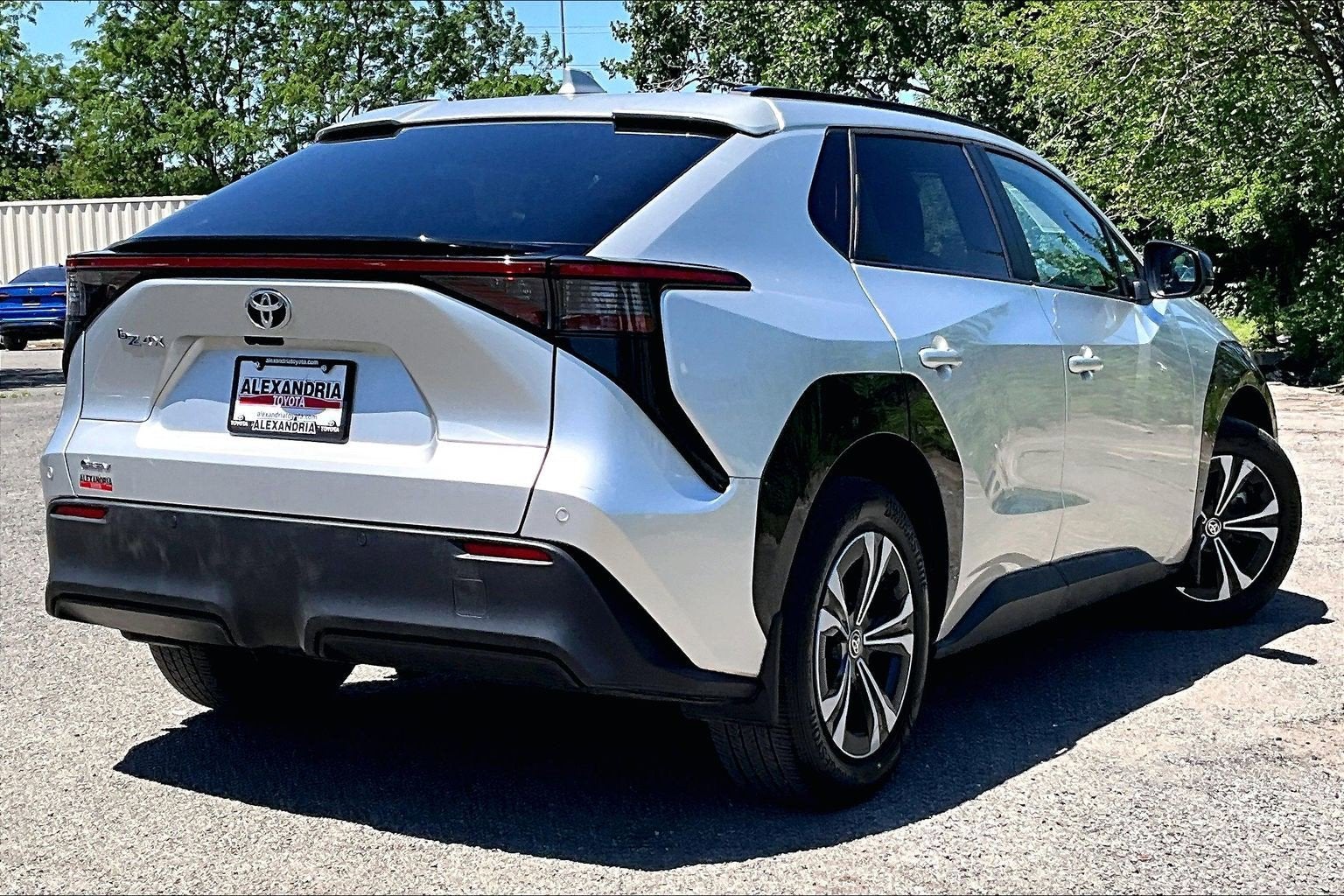 2024 Toyota bZ4X XLE