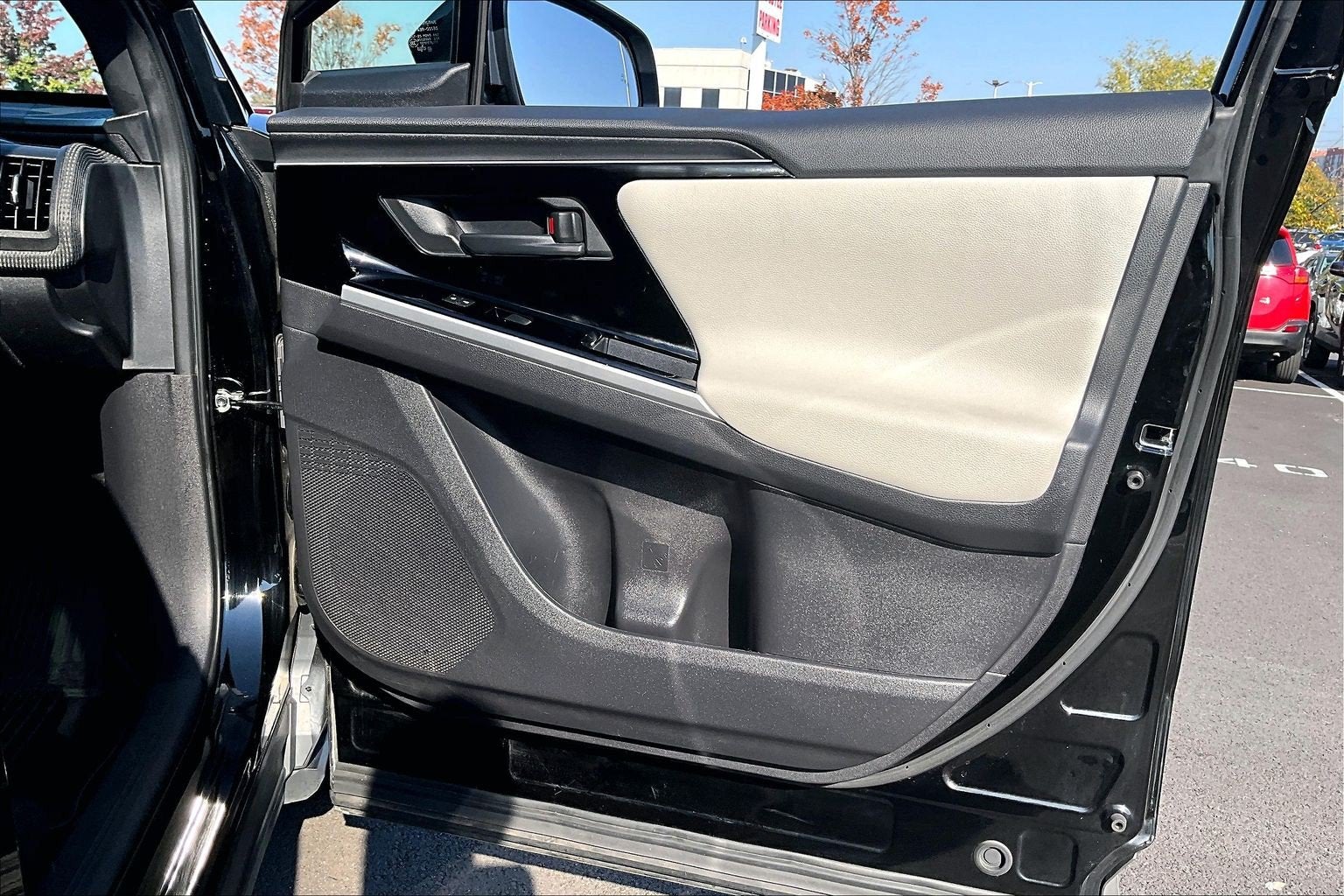 2024 Toyota bZ4X Limited