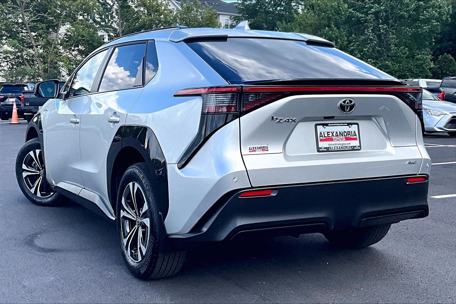 2023 Toyota bZ4X XLE