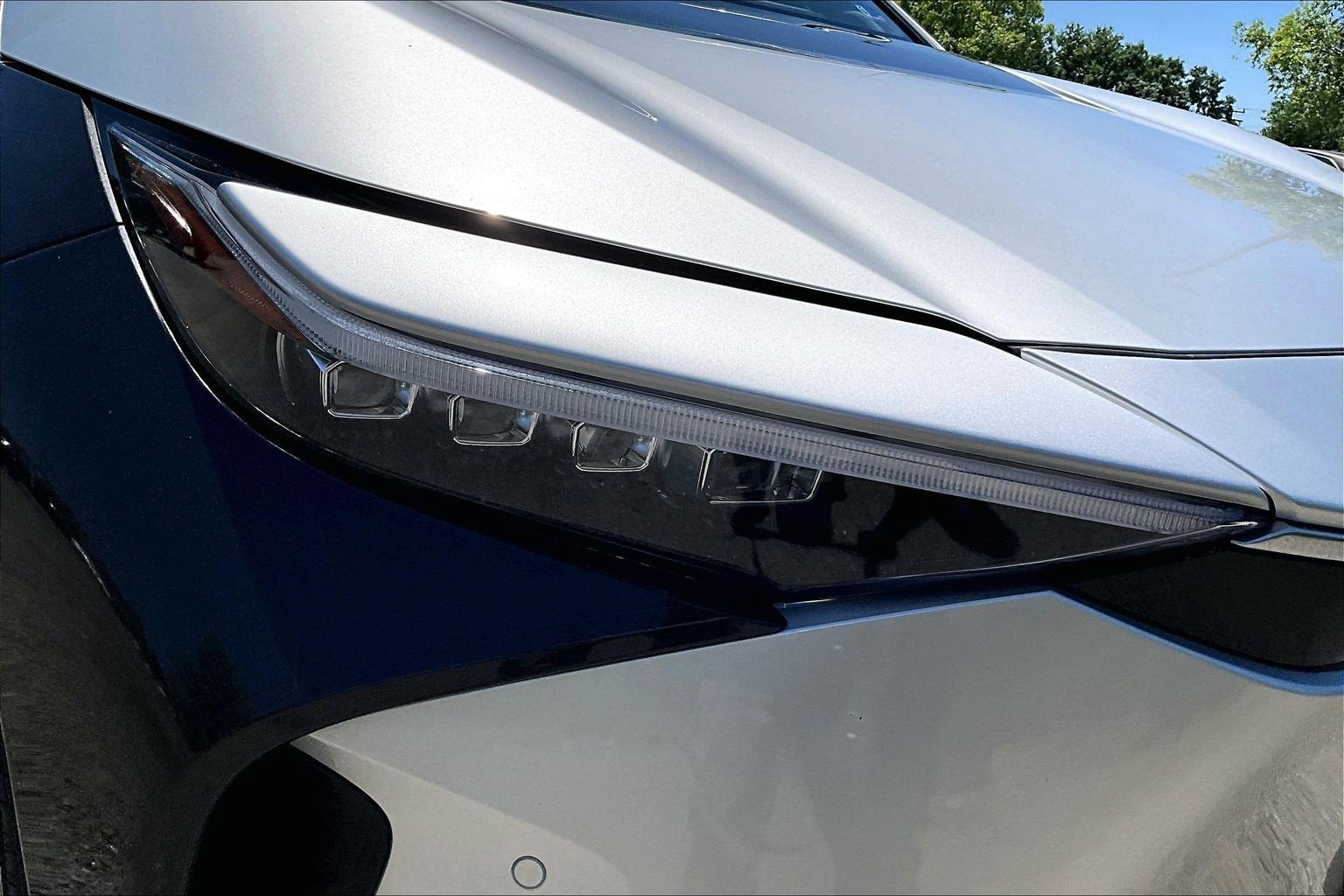 2023 Toyota bZ4X Limited