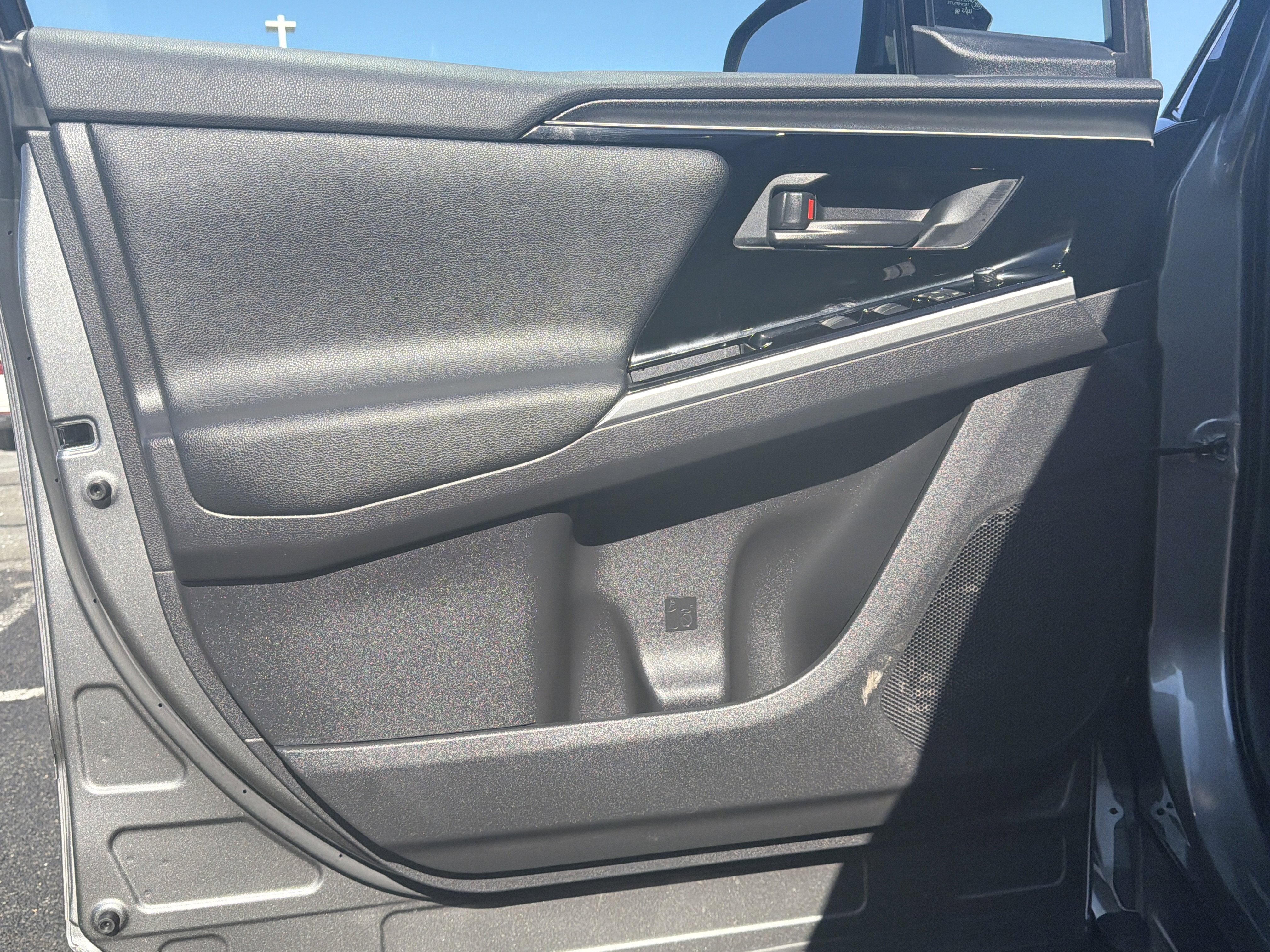 2024 Toyota bZ4X Base