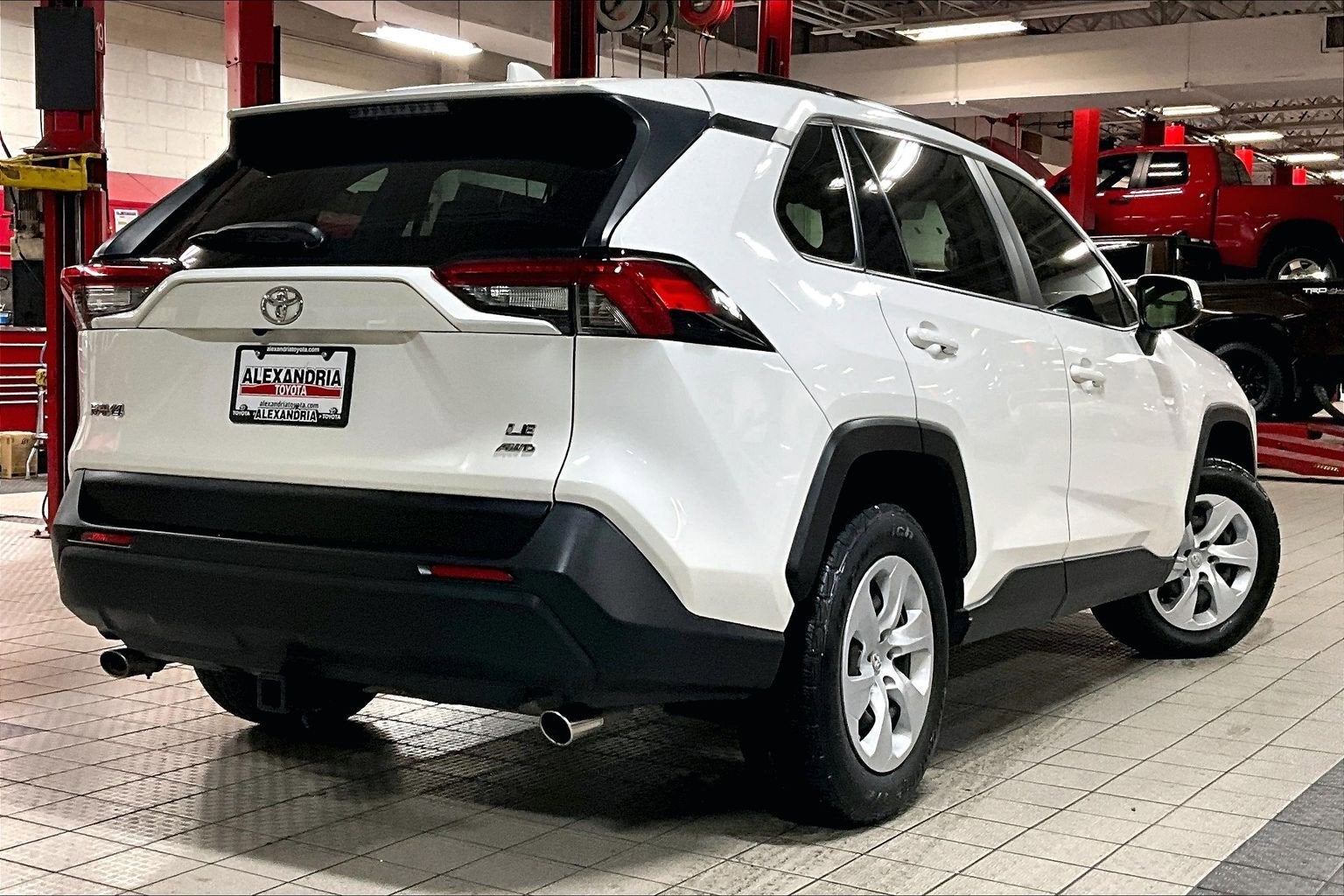 2019 Toyota RAV4 LE