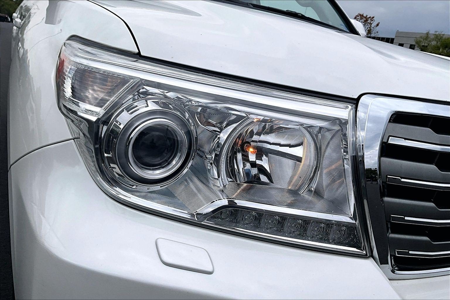 2015 Toyota Land Cruiser 4dr 4WD (Natl)