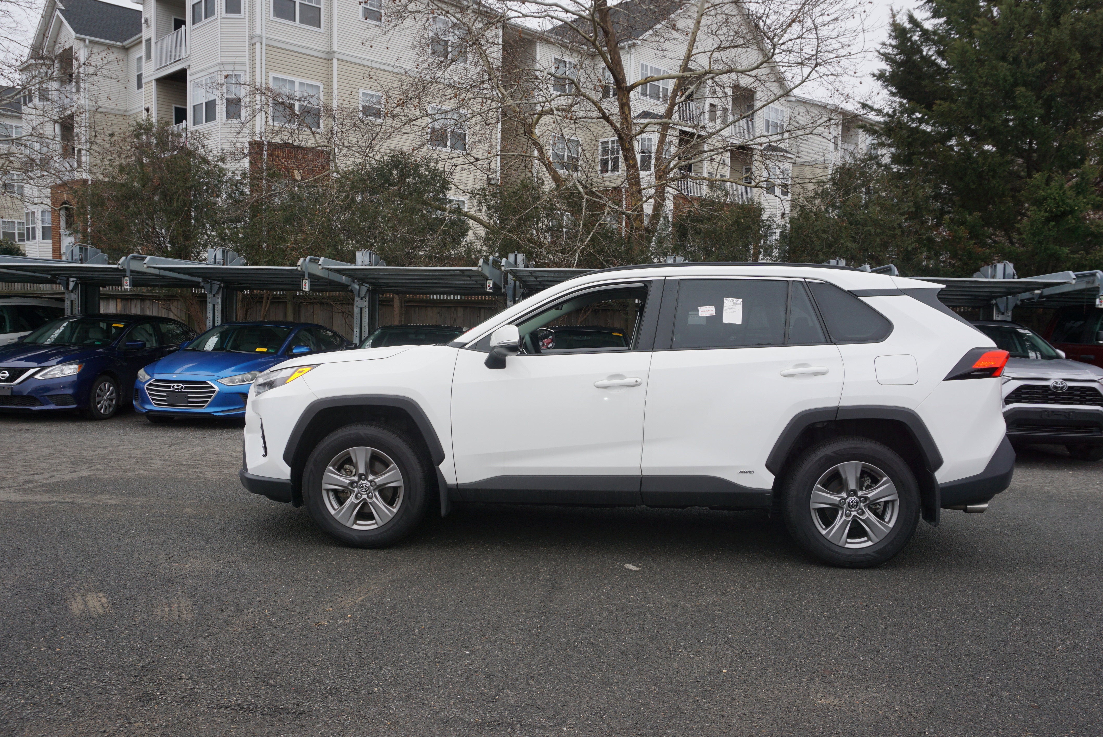 2023 Toyota RAV4 Hybrid LE