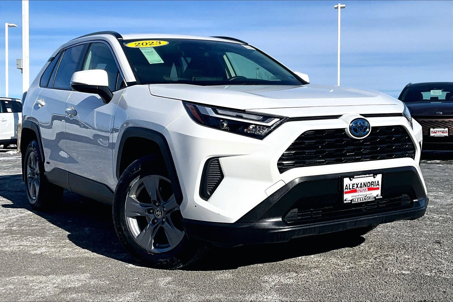 2023 Toyota RAV4 Hybrid LE