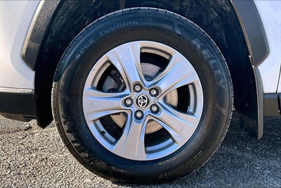 2023 Toyota RAV4 Hybrid LE