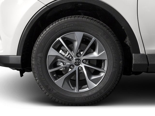 2017 Toyota RAV4 Hybrid XLE