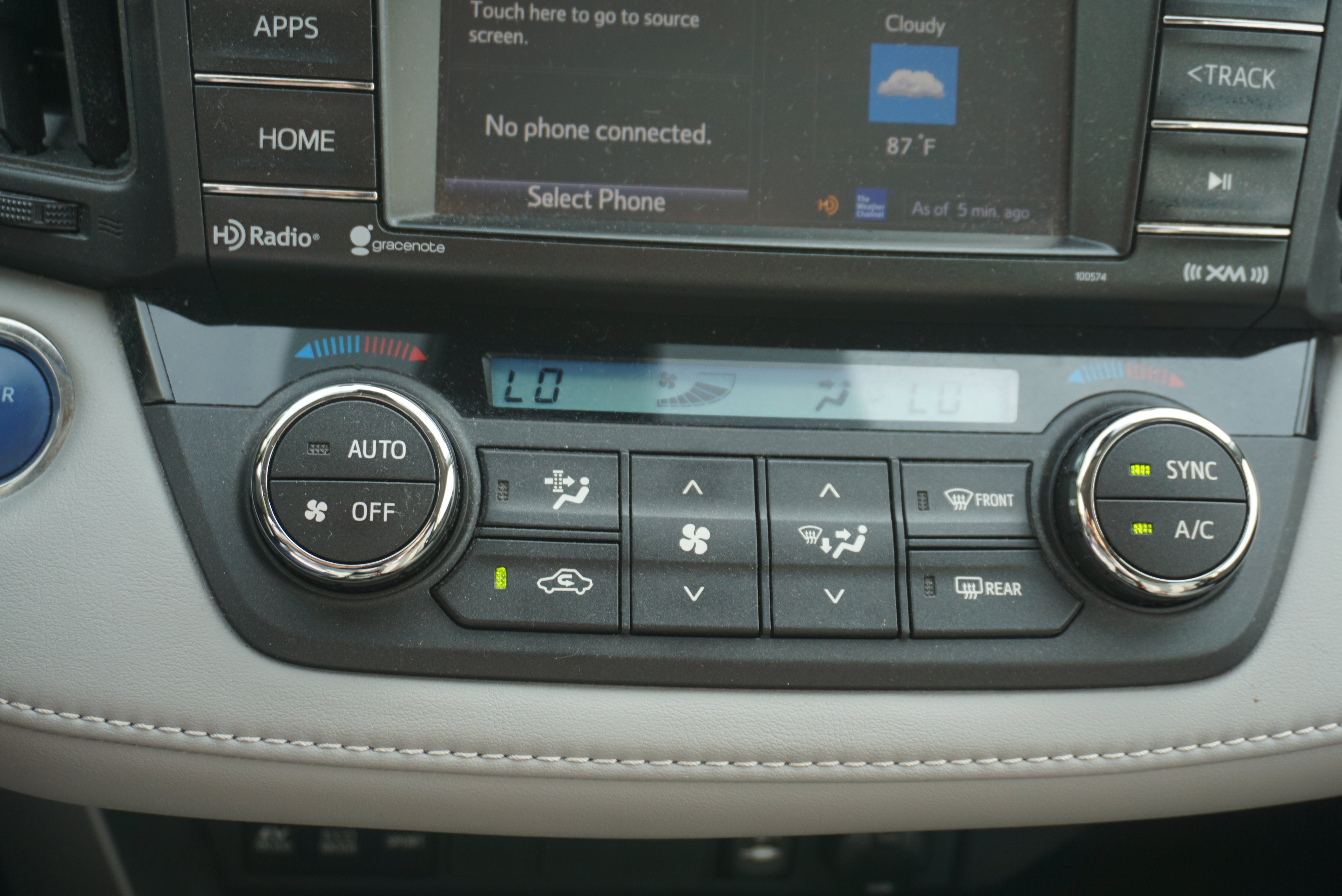 2017 Toyota RAV4 Hybrid XLE