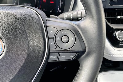 2025 Toyota Corolla Hatchback XSE