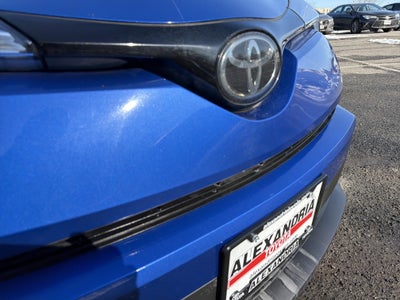 2019 Toyota C-HR XLE