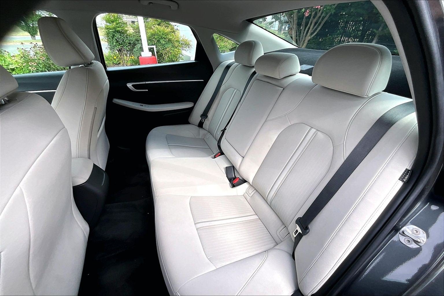 2025 Hyundai Sonata SEL - Photo 23