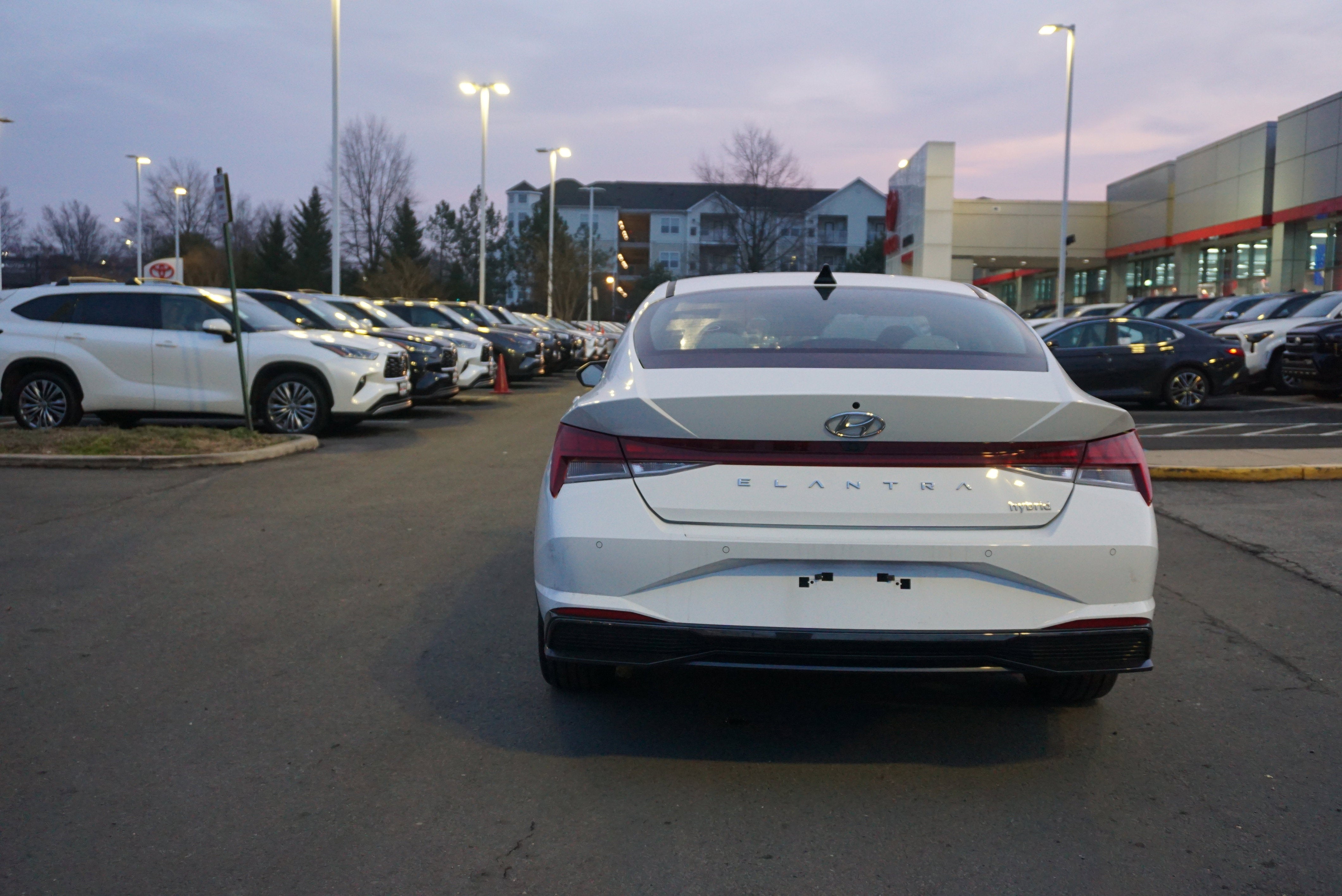 2023 Hyundai Elantra Hybrid Limited