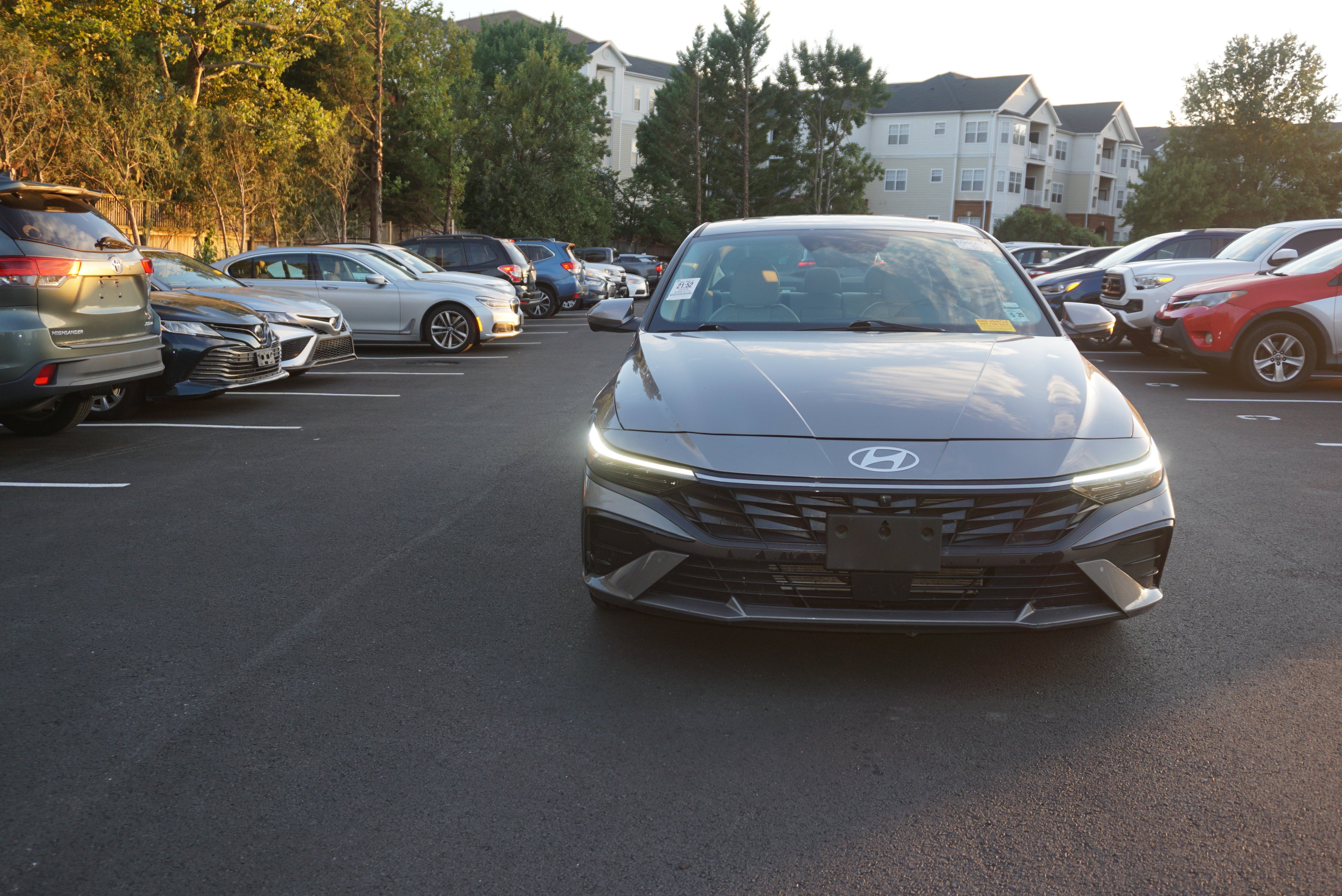 2024 Hyundai Elantra Limited