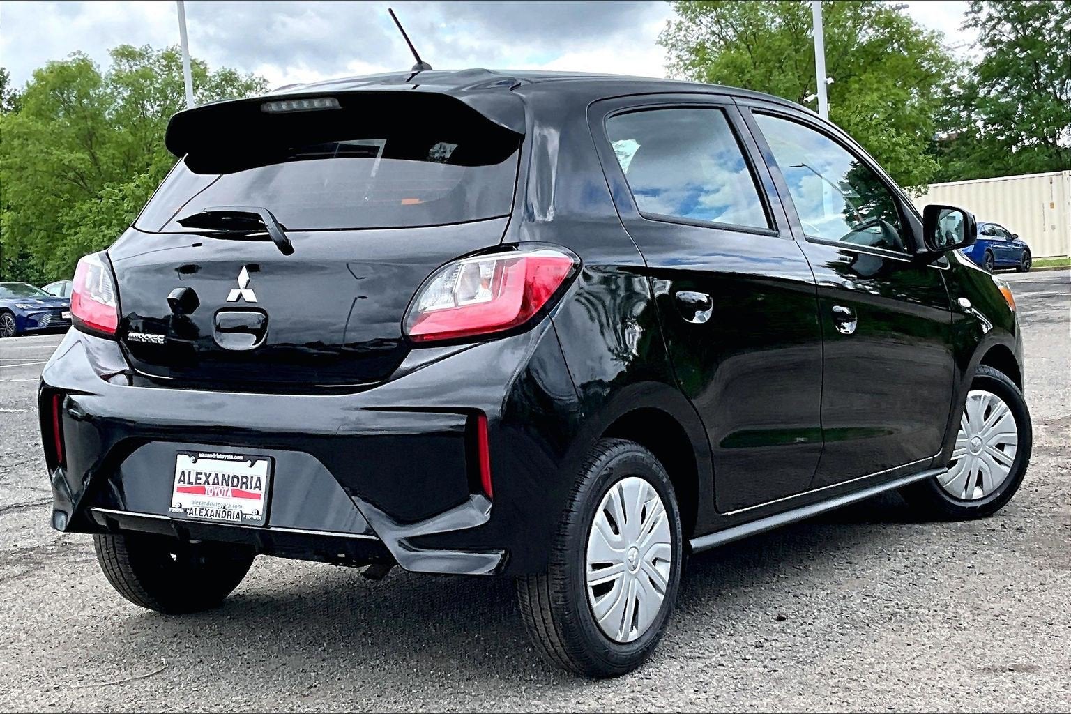 2024 Mitsubishi Mirage ES