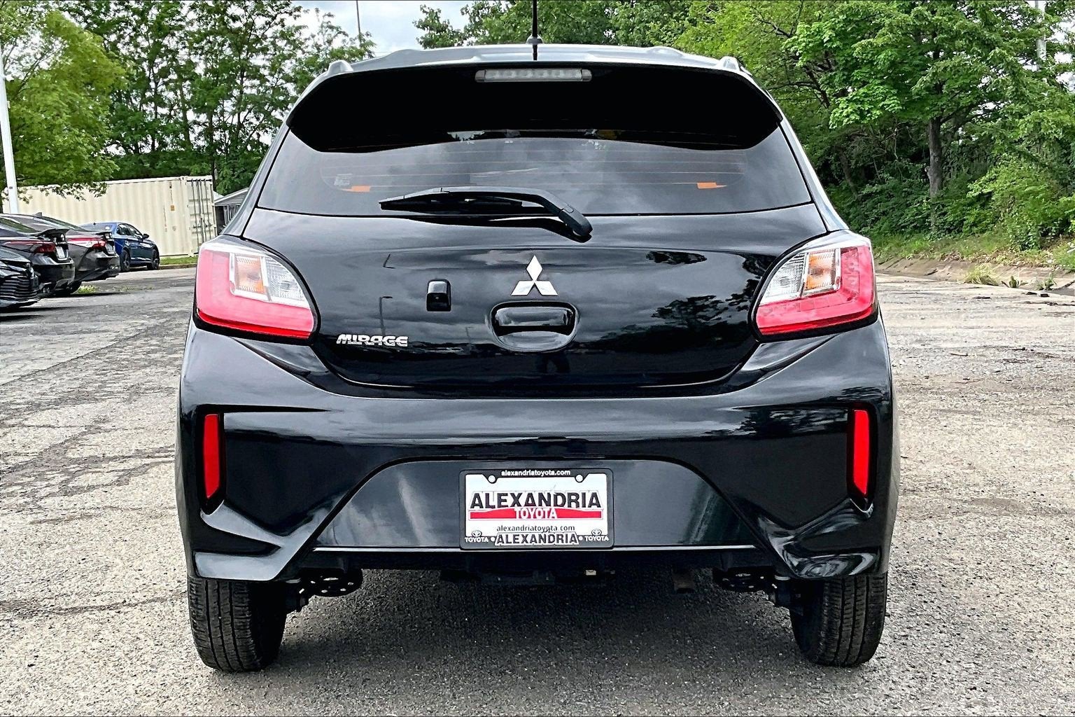 2024 Mitsubishi Mirage ES