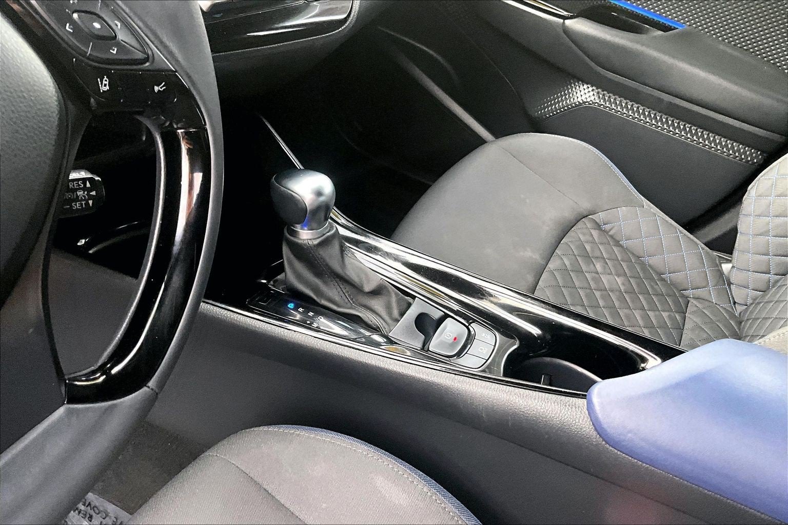 2021 Toyota C-HR XLE