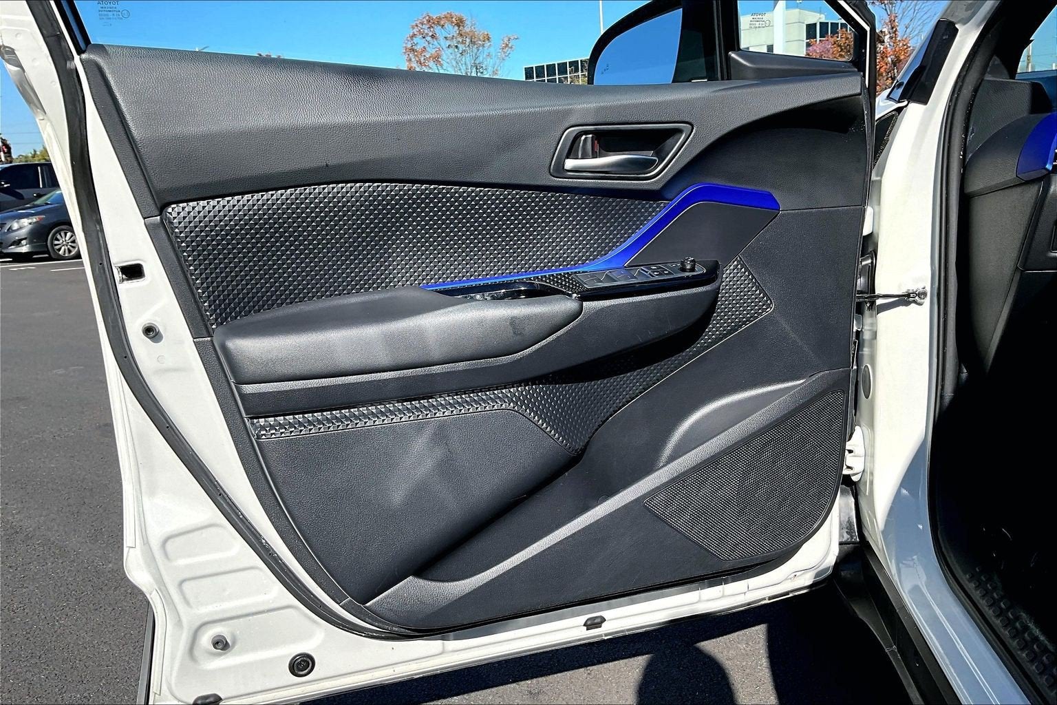 2021 Toyota C-HR XLE