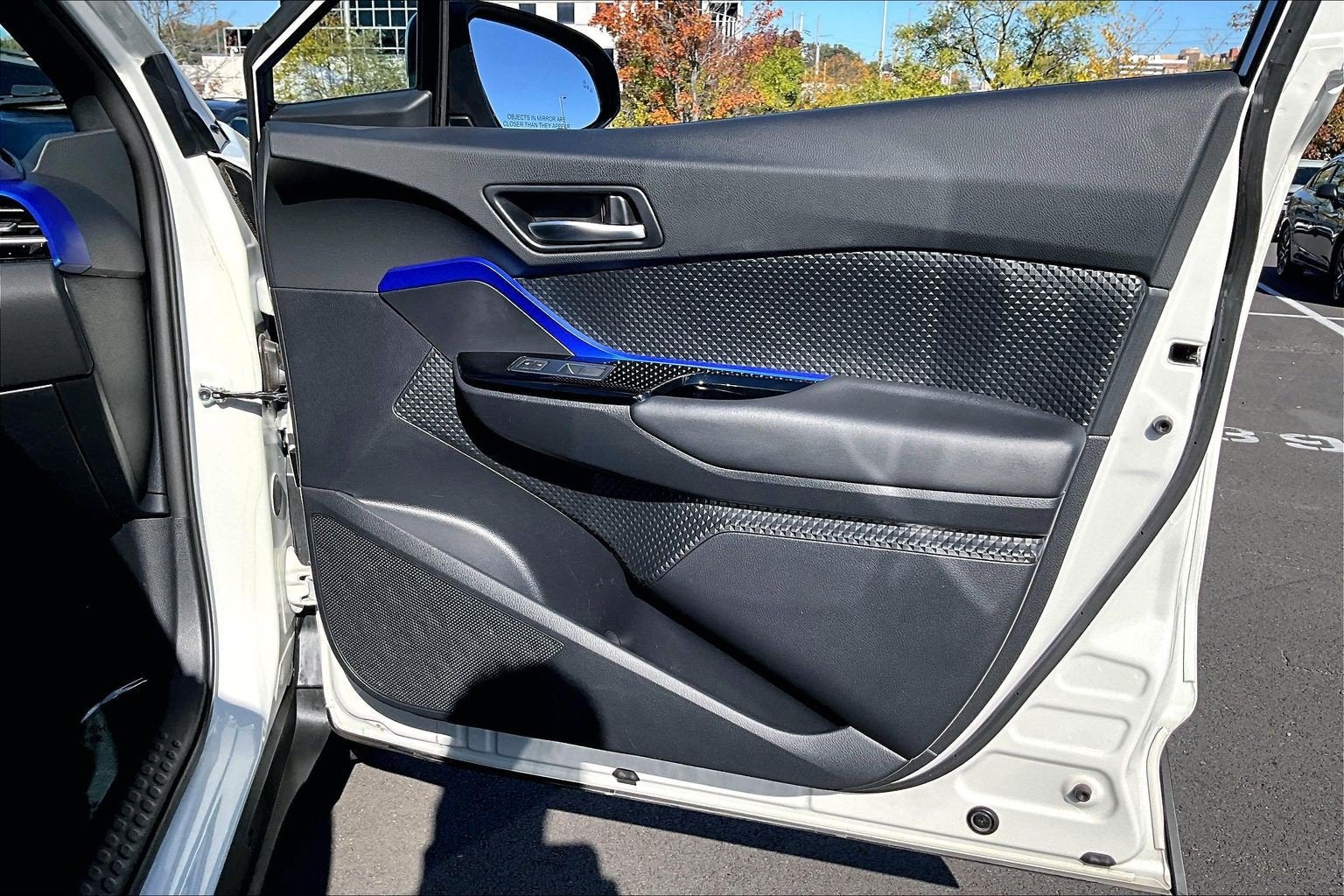 2021 Toyota C-HR XLE