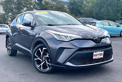2022 Toyota C-HR XLE