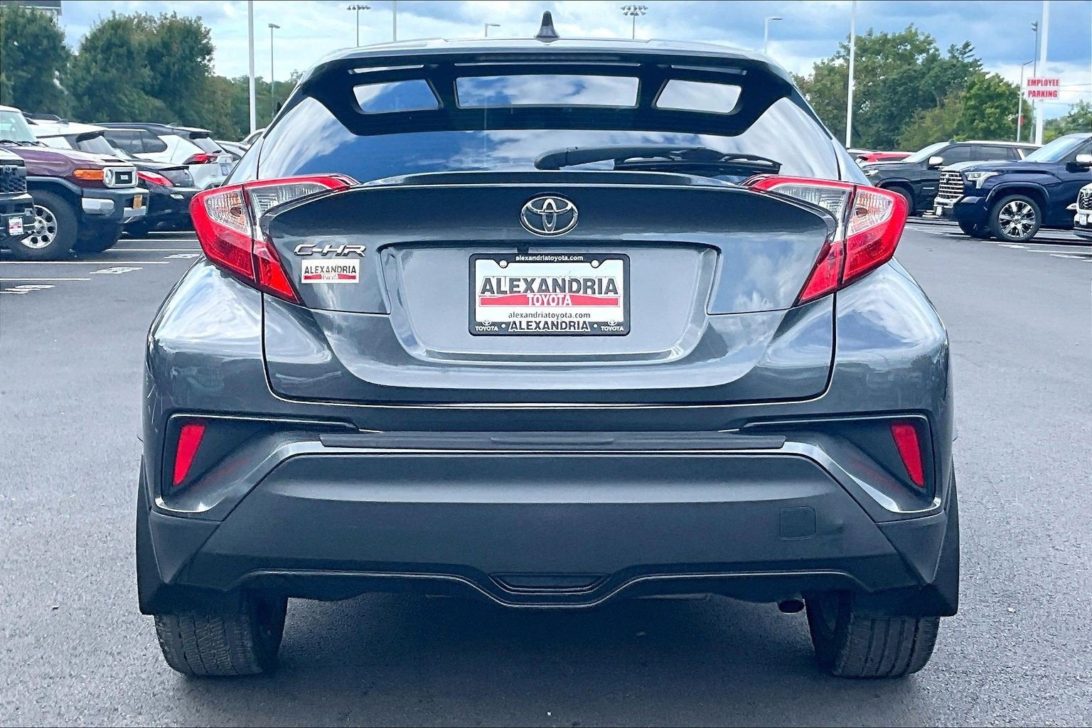 2022 Toyota C-HR XLE