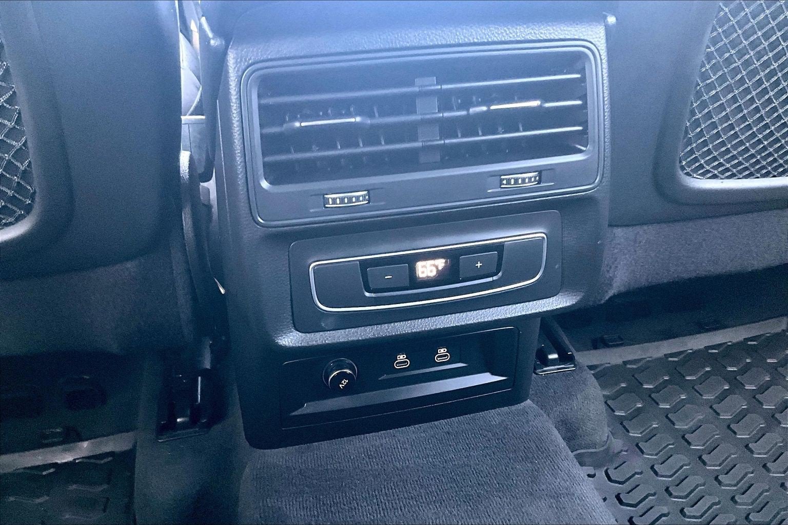2023 Audi Q7 Premium