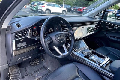 2022 Audi Q7 Premium Plus